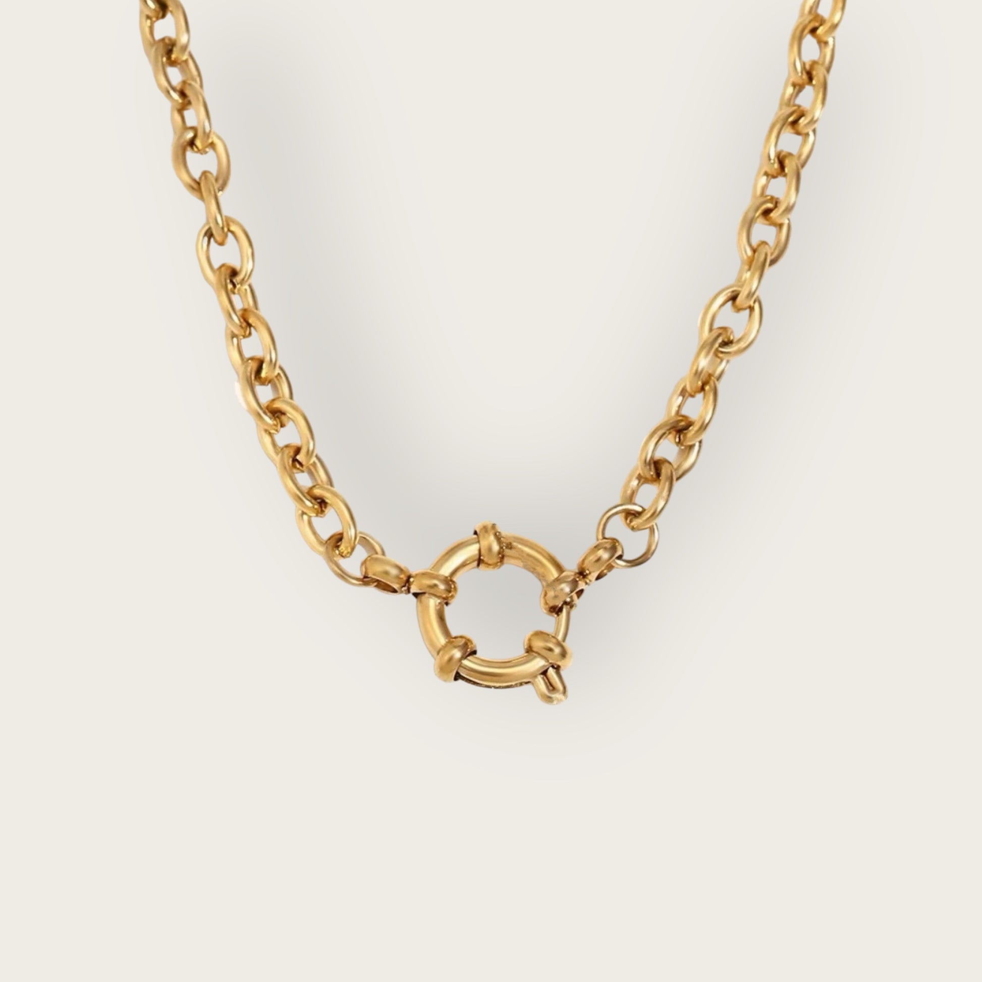 Adriana Chain