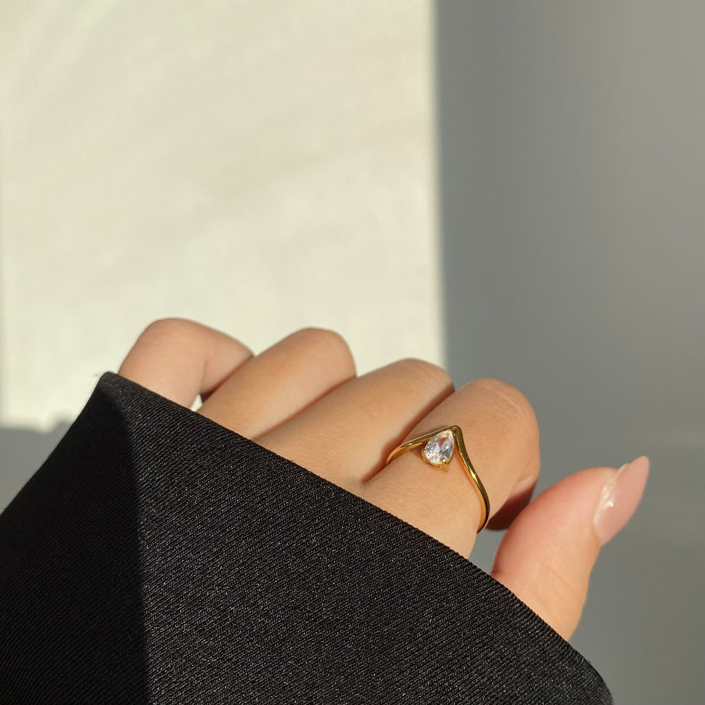 Ellie Ring
