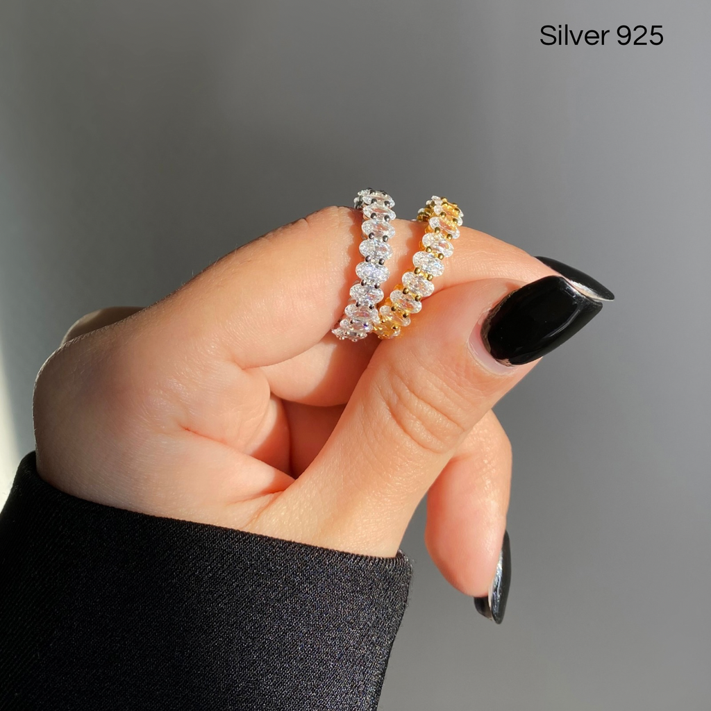 Charlotte Ring