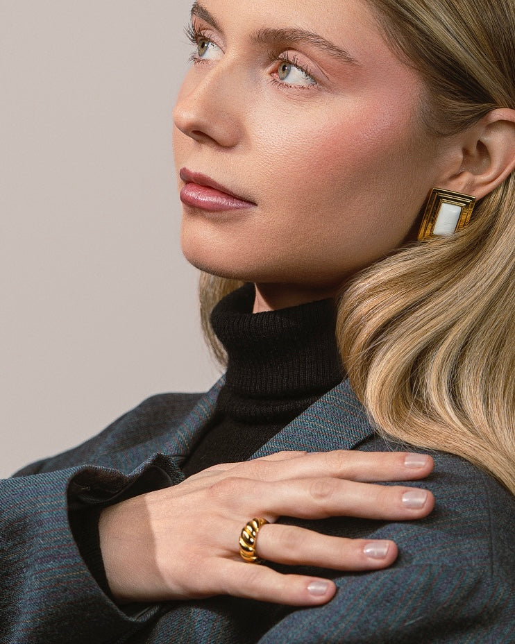 Kara Ring