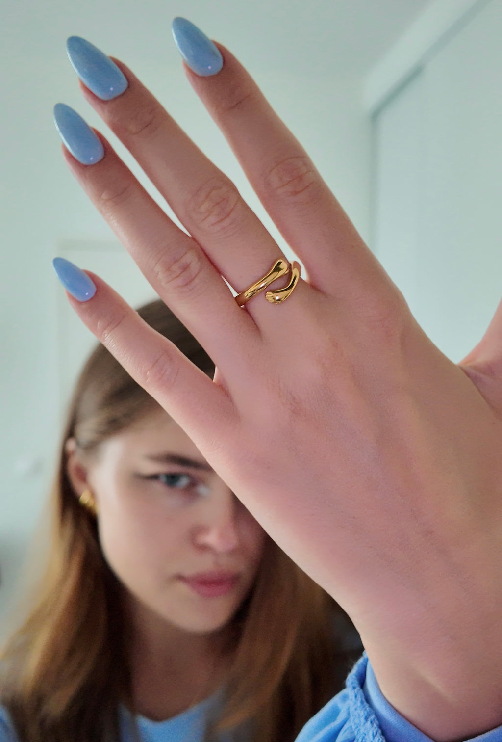 Hug Ring