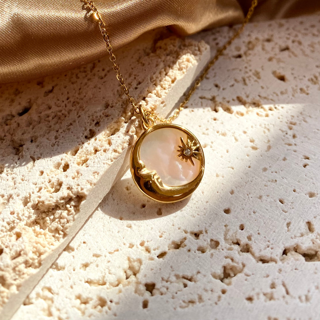 Collier Believe