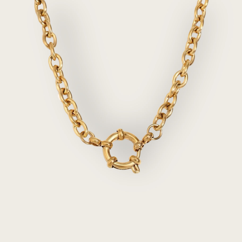 Adriana Chain
